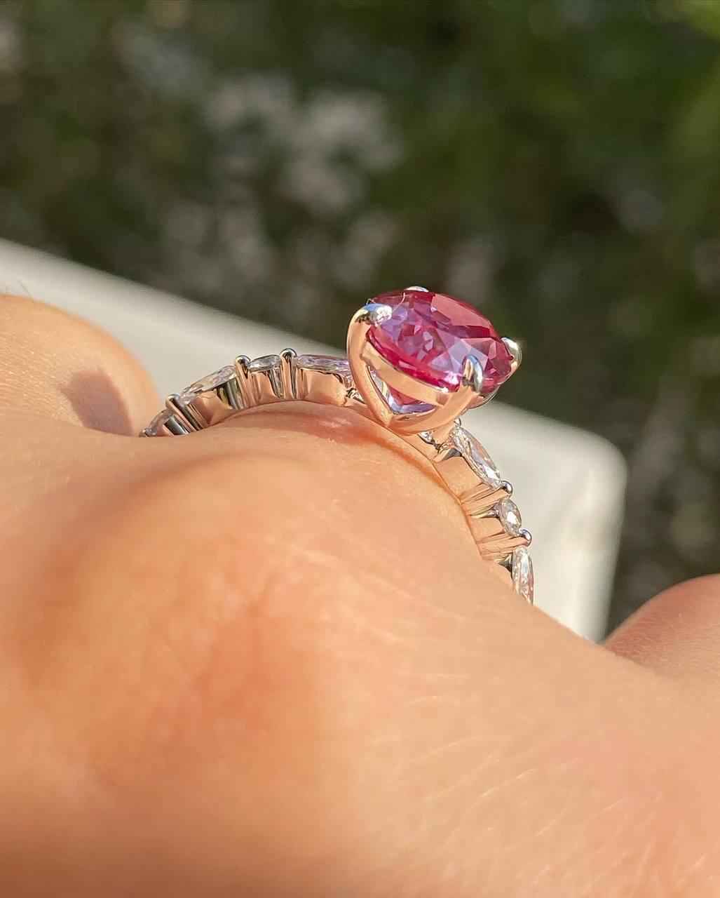 Oval Raspberry Red Lab-Grown Sapphire Ring with Diamond Accents in 14K White Gold | Unique Engagement or Statement Ring | Ring for Her